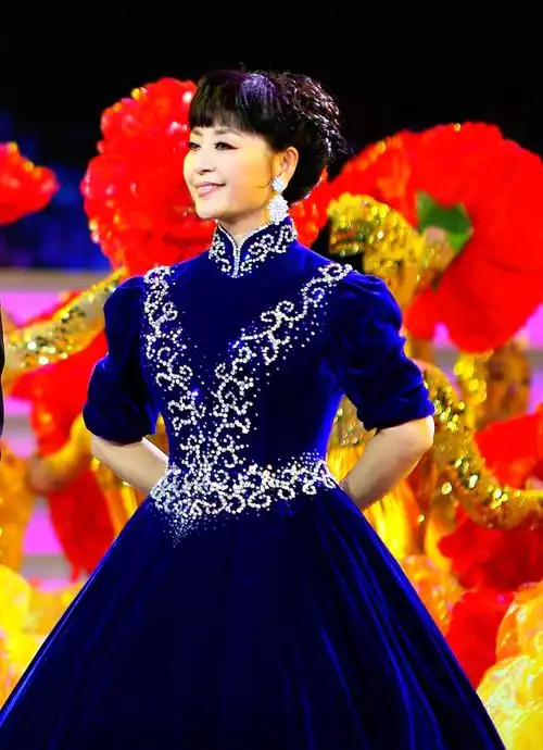 殷秀梅:不是程志的前妻,她的跨国婚姻生变?