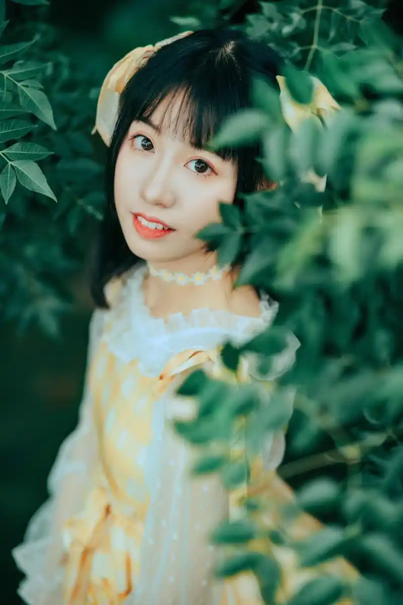 双马尾美少女可爱甜美写真图片