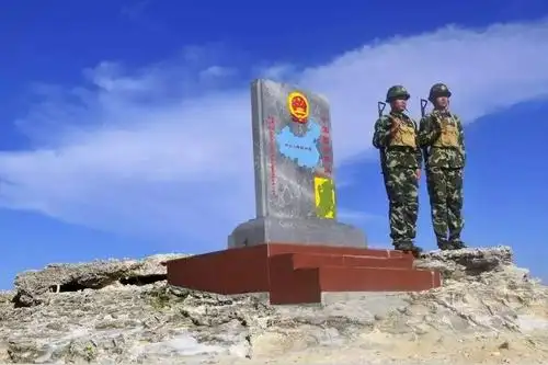 《爱军爱国防共筑军人梦》——新东方幼儿园八一建军节主题活动