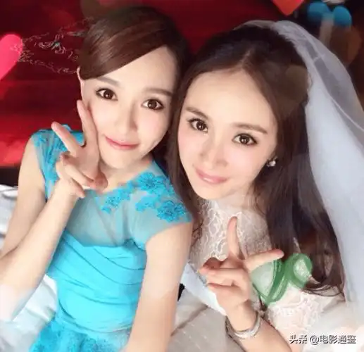 星二代集体过节,唐嫣大方送女儿上课,姐姐7岁女儿成焦点_小朋友们_沈