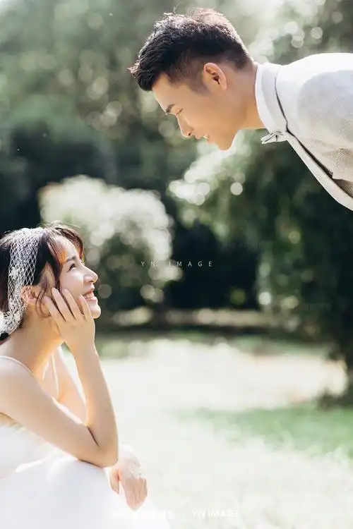 喜欢森系小清新的姐妹一定要看过来 唯美浪漫的森系小清新婚纱照