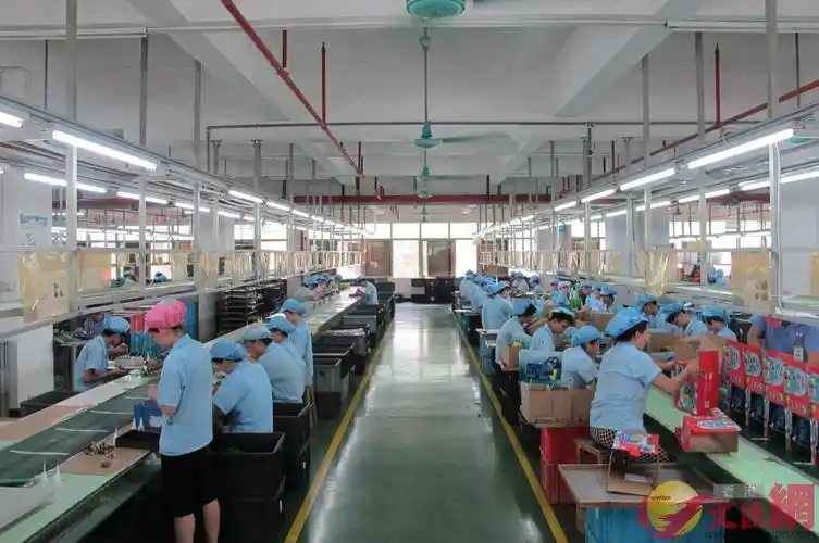 图为广东一家工厂车间.记者 卢静怡 摄