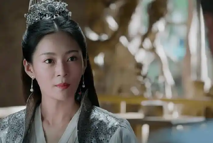 原创香蜜沉沉烬如霜温柔端庄的风神临秀姨这一生到底图什么呢