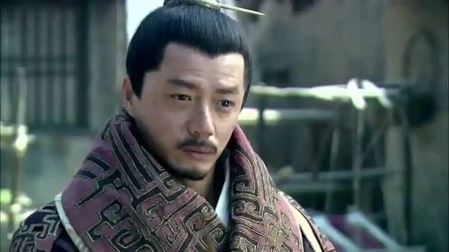 韩信当年的心上人,竟嫁给了让他受胯下之辱的人,他的做法太男人