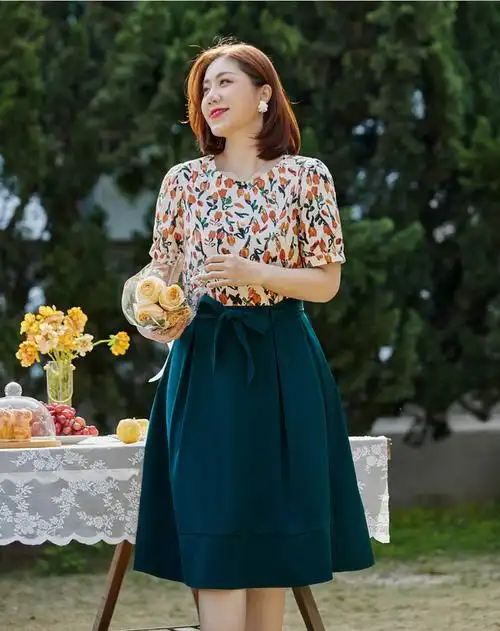 40-50岁的微胖女人:推荐这几个大码女装品牌,时髦又显瘦