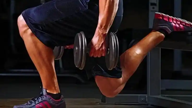 为什么腿部训练不可或缺?如何让下肢充满力量?可以了解相关动作