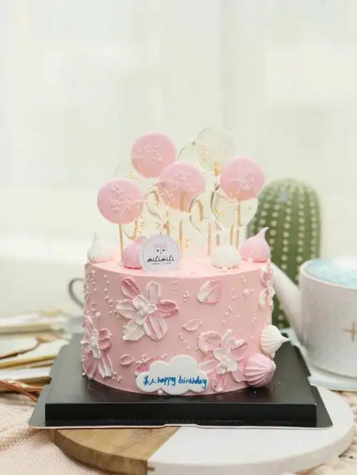 春日限定粉嫩少女心爆棚的刮刀花蛋糕