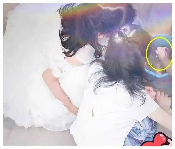 张杰谢娜幸福庆生,双胞胎女儿6岁,全家幸福感爆棚!