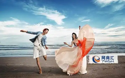 三亚夫人婚纱摄影两人同行一人免飞