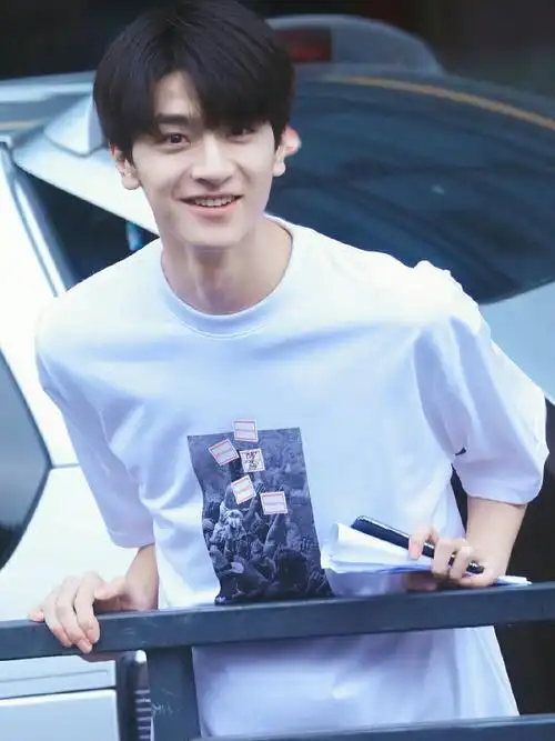 林一快乐大本营首秀前来围观呀