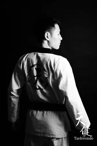 南溪10岁男孩徒手劈木板这家跆拳道馆还出了个国家二级运动员