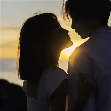 氛围感满满的情头最新版 秀恩爱的情头最新版合集_情侣头像_美头网