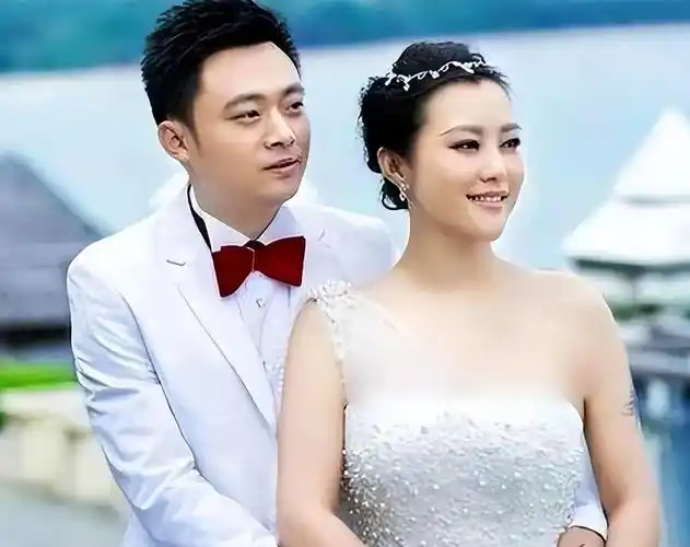 郝蕾:离婚后,自己一人养育双胞胎儿子,如今的她过的怎么样了
