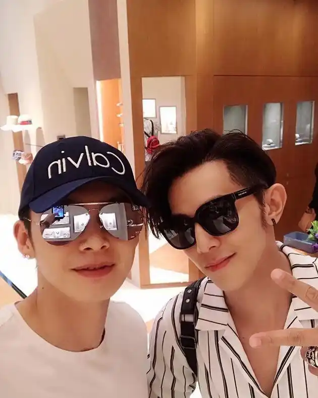 汪东城期待辰亦儒婚礼称自己也会努力寻找另一半