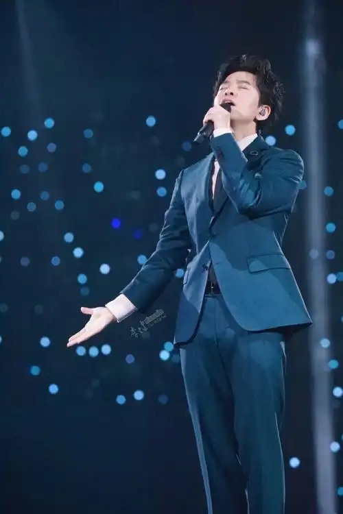 李健万物安生时巡回演唱会