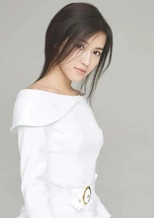 苏青唯美写真|女演员|唯美浪漫_网易订阅