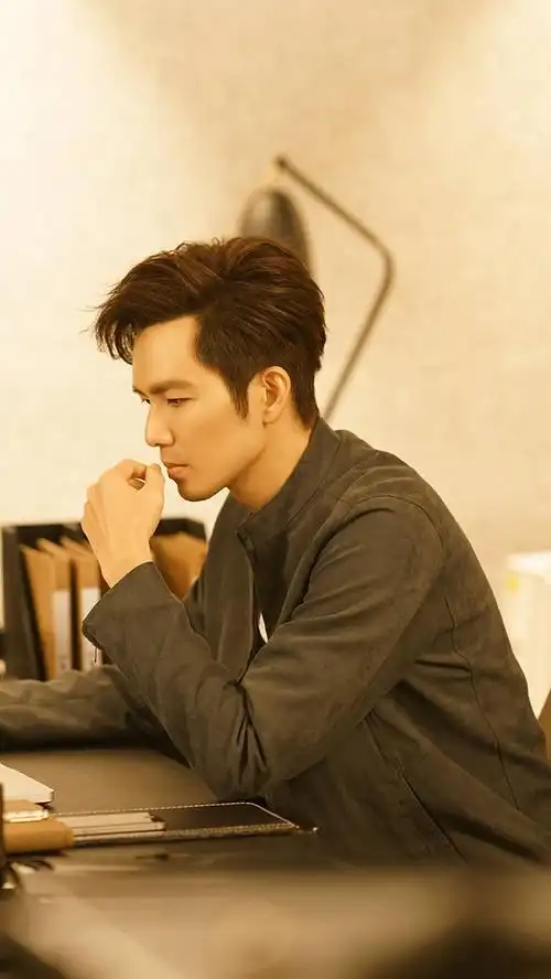 凉生,我们可不可以不忧伤 钟汉良