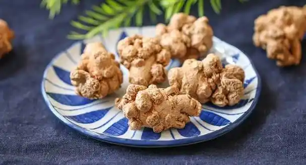 三七这样吃,秒杀十大慢性病!饭前吃还是饭后吃?千万别用错!_开水_功效