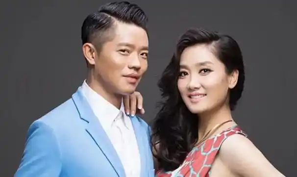 直播无修音,劝退多少内娱歌手?《歌手2024》扯下乐坛"遮羞布"