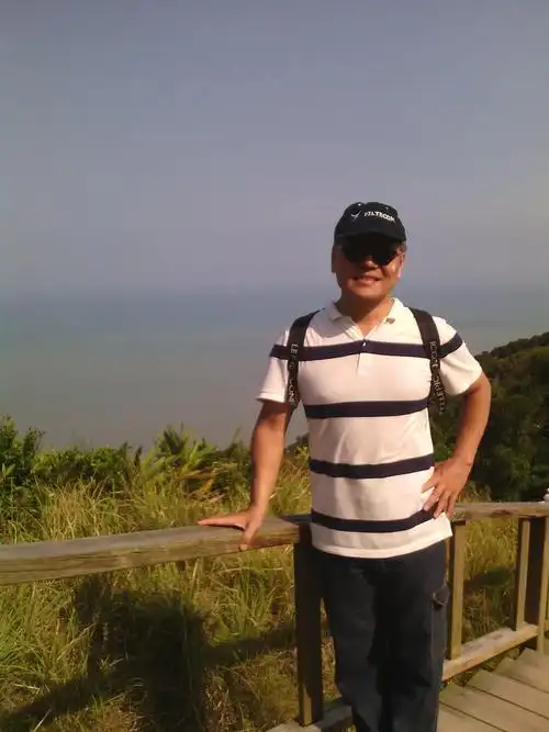 40岁未婚男征婚照片(id:104154179)_福建厦门征婚交友_珍爱网