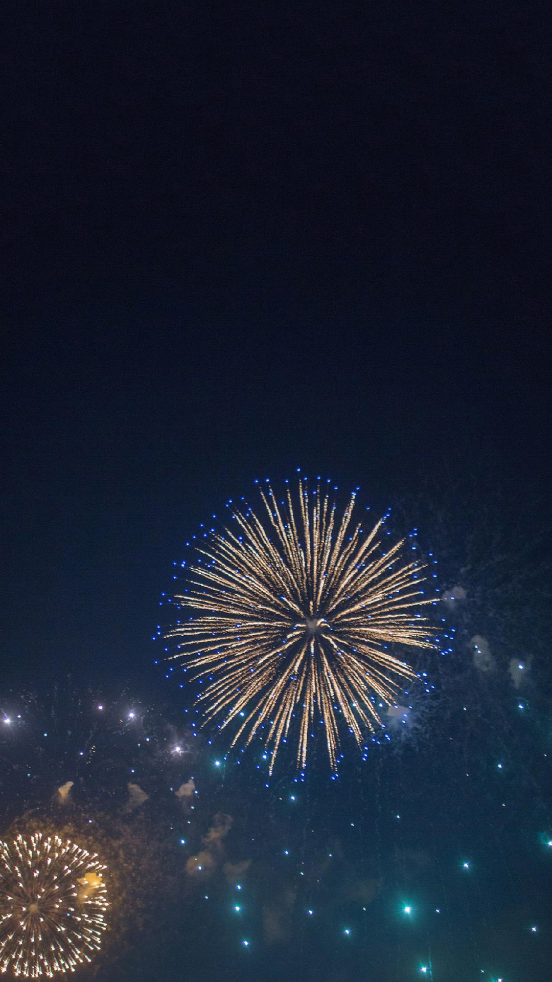 绚烂浪漫烟花夜景手机壁纸