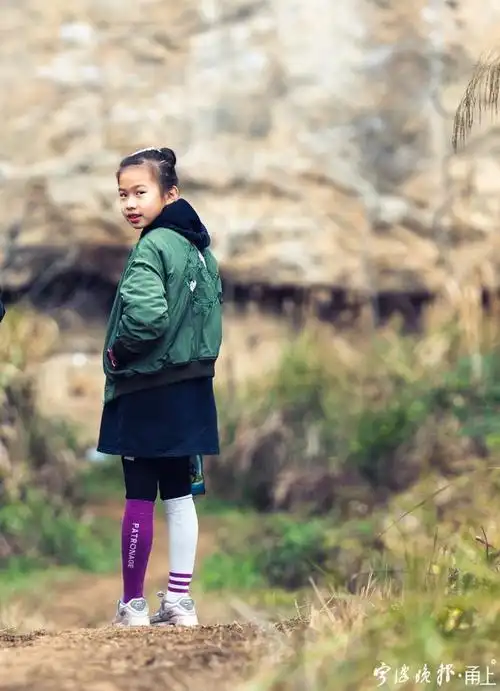 大人看了腿都发软9岁女孩在桂林刷新这项全国纪录