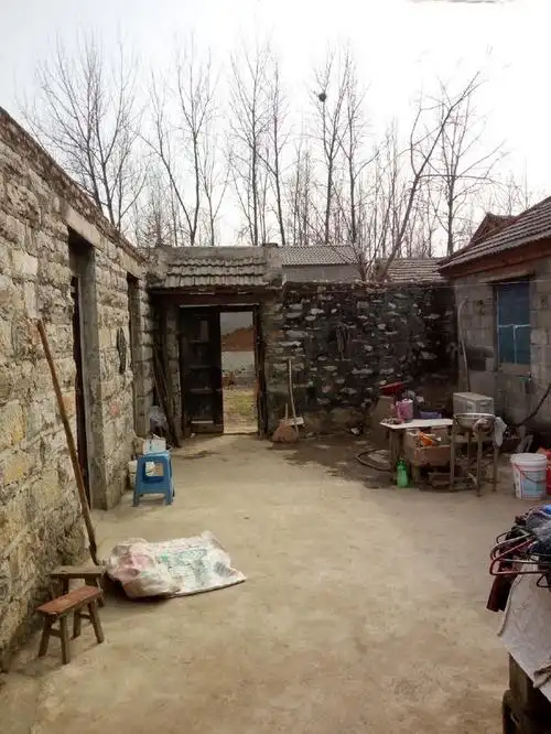 过年回家感受童年老房子