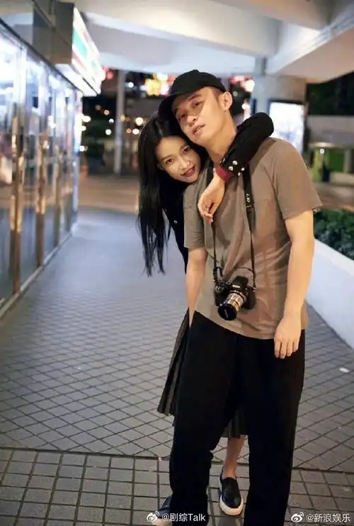 董子健孙怡离婚后首同框