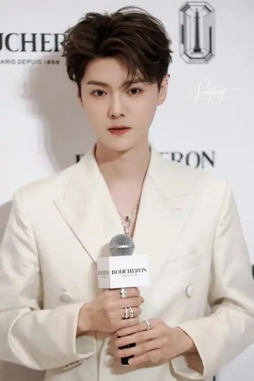 鹿晗超话#鹿晗#帅哥晚安@m鹿m