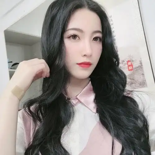 笑得很灿烂的女生头像 爱笑的女生头像唯美大全