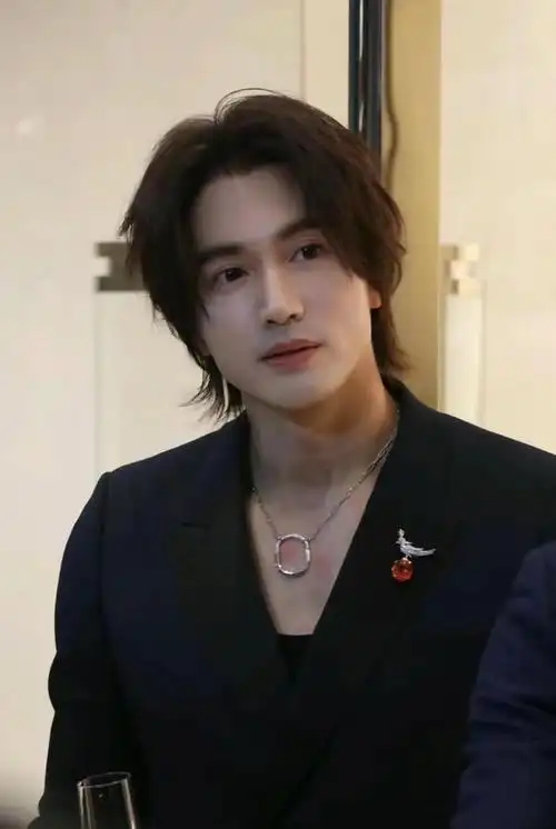 这11位男星,年龄不相上下,看脸却像差着辈分|男神|言承旭|余文乐