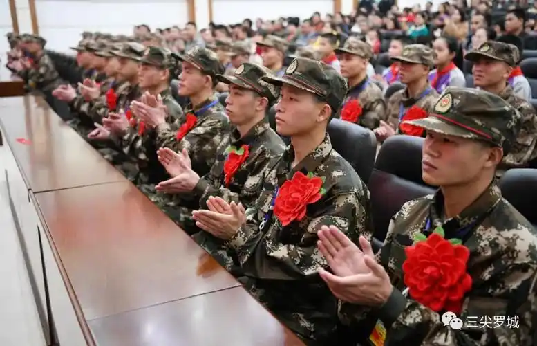 时政新闻罗城举行2021年春季征兵欢送大会