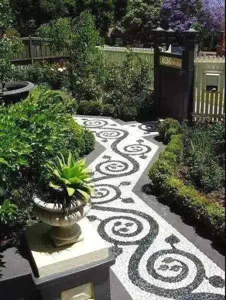 我要是有个院子我也这样装鹅卵石铺院子没想到竟能这么美