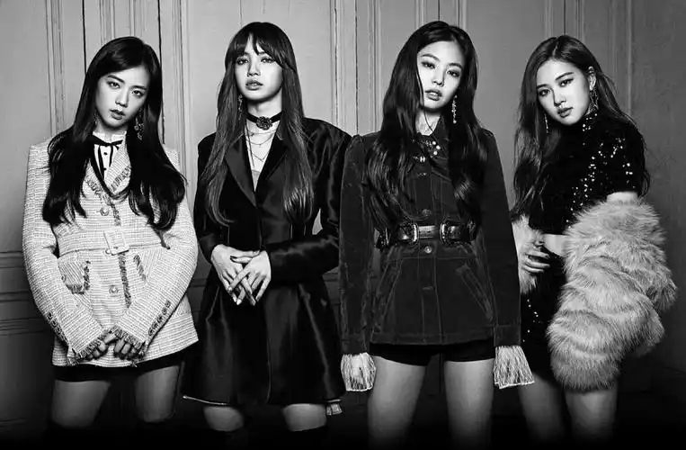 blackpink4人合照1024更新