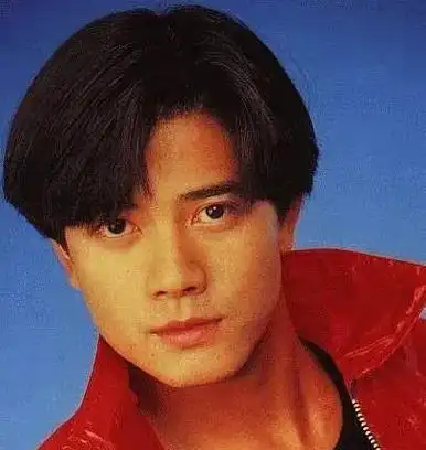 任嘉伦和郭富城长的像不像谁更帅看他们的照片就会明白