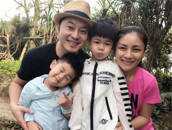 网友偶遇汪涵一家澳洲度假 用这种方式来给家人放个假(2)