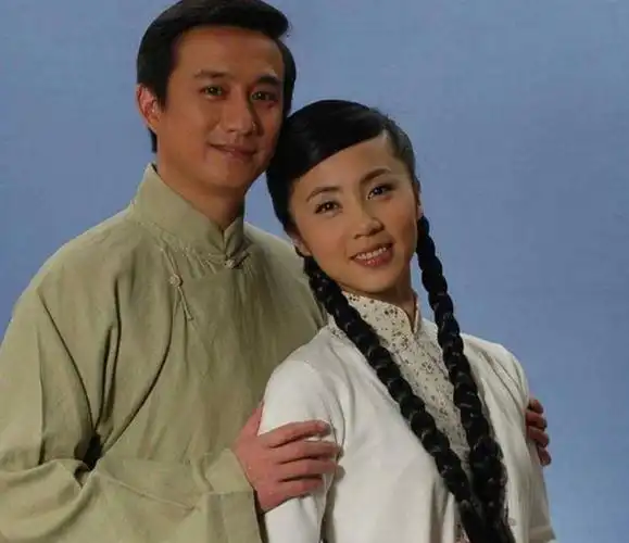 扯白||陆毅vs黄磊,聊聊"母子式婚姻"和"父女式婚姻"的异同|鲍蕾|孙莉