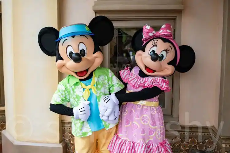 迪士尼米奇米妮化身哈密瓜西柚的夏天