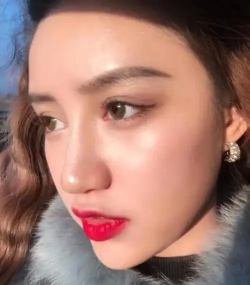 桃花眼的六大标准:扇形双眼皮,卧蚕长,眼尾翘,少一个都不行