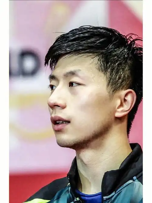 马龙的完美侧脸