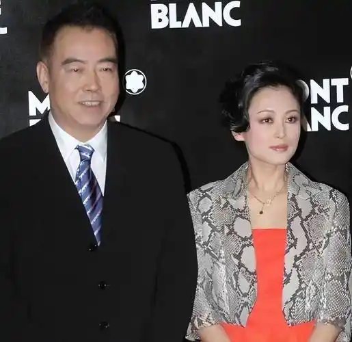 有一位戏没拍完戏就怀孕了_徐帆_姜文_蒋雯丽