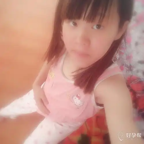 38周的大肚照,姐妹们来看看肚子会不会太小…?