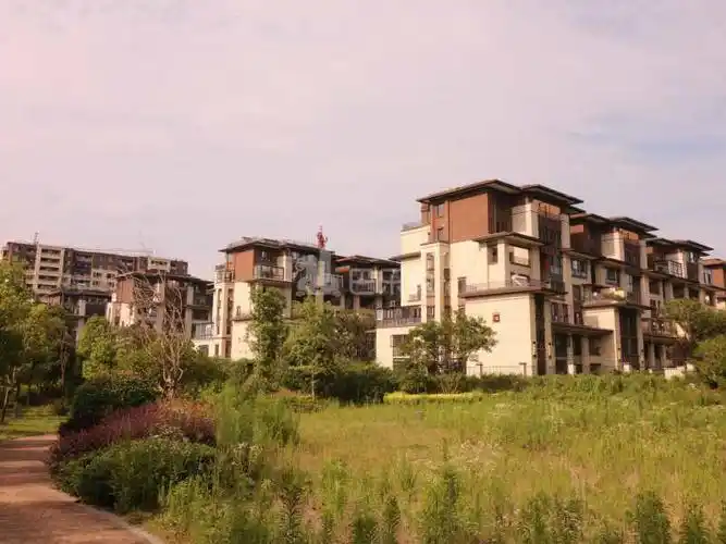 南京秦淮_世茂君望墅_3室1厅1卫_整租朝南_双麒路与石杨路交汇处(石杨