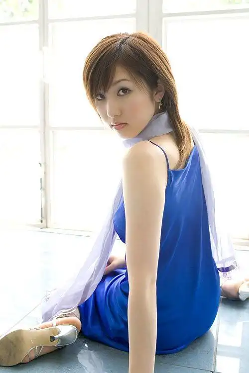 天上人间第一花魁梁海玲 - 酒色世界 - 酒色世界