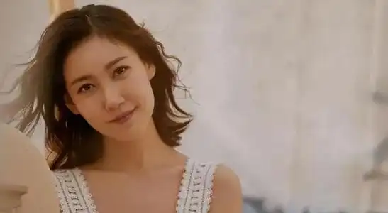 演员高露出道24年无绯闻隐婚生下一对儿女活的低调又清醒