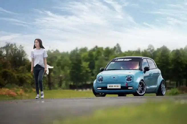 话说欧拉黑猫#城市颜究员#有了新动向~潮改黑猫,高颜变装坐标欧拉喵系