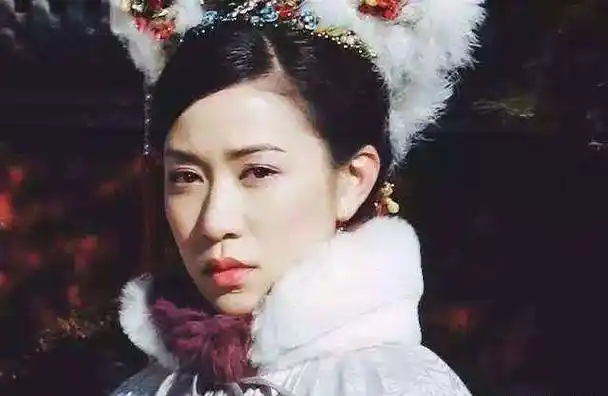 《延禧攻略》佘诗曼而佘诗曼的"教科书式"演绎告诉观众"黑化"可以不靠