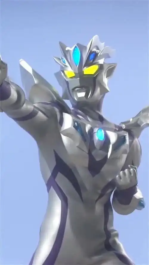 赛罗奥特曼无限形态配上龙珠的bgm还是很燃的