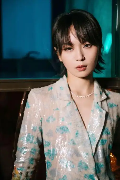 周笔畅加入乘风破浪的姐姐2粉丝怀旧应援引关注