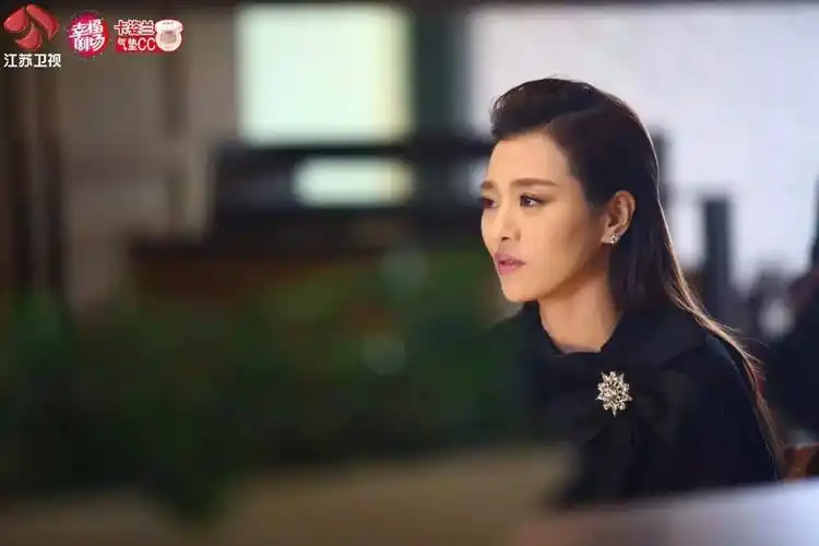 《我们的爱》靳东遇心机"孔雀女"猛追,郑清文:"飙戏被东哥吓到"